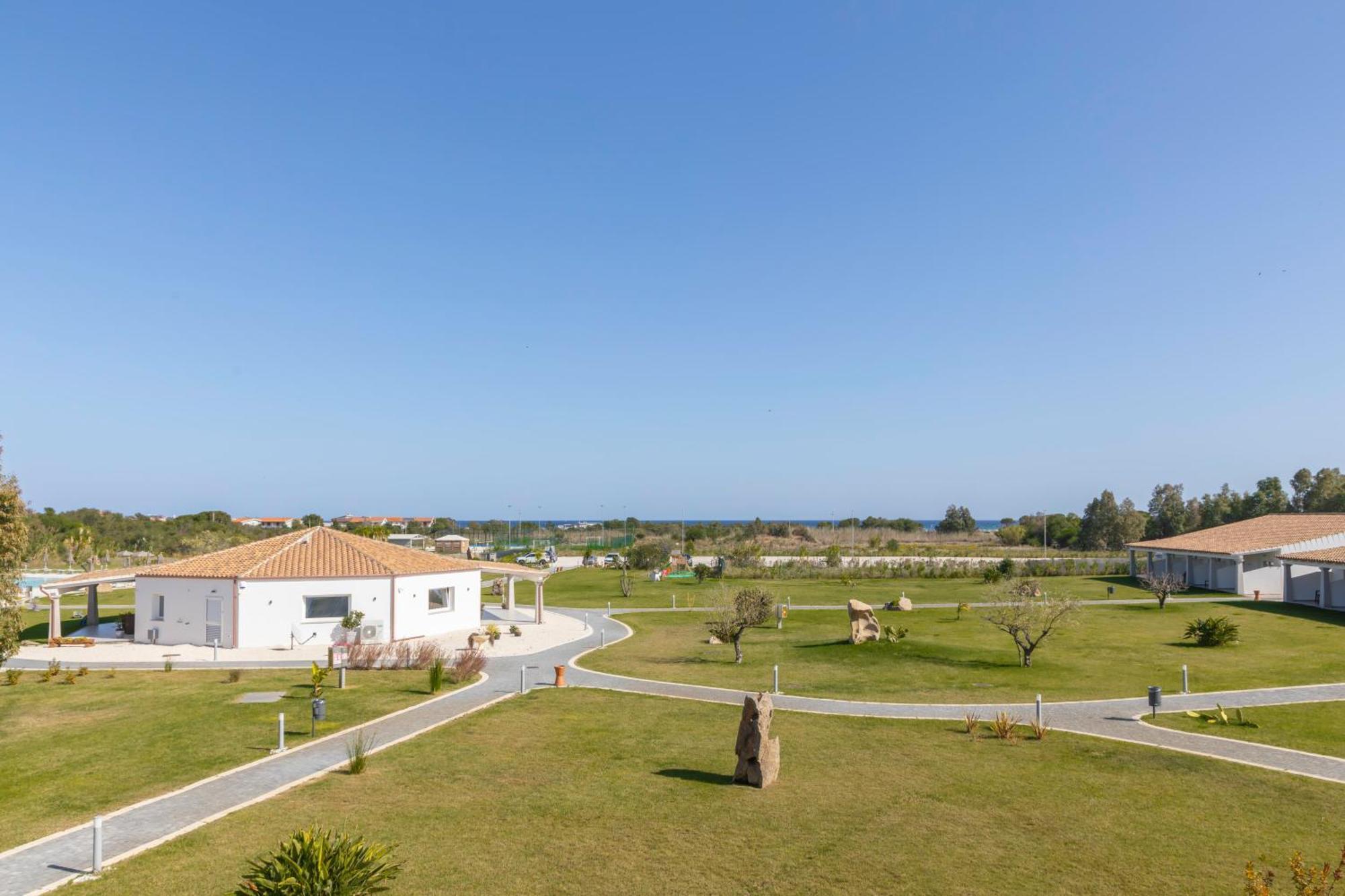 Hotel S'arena Beach La Caletta Buitenkant foto