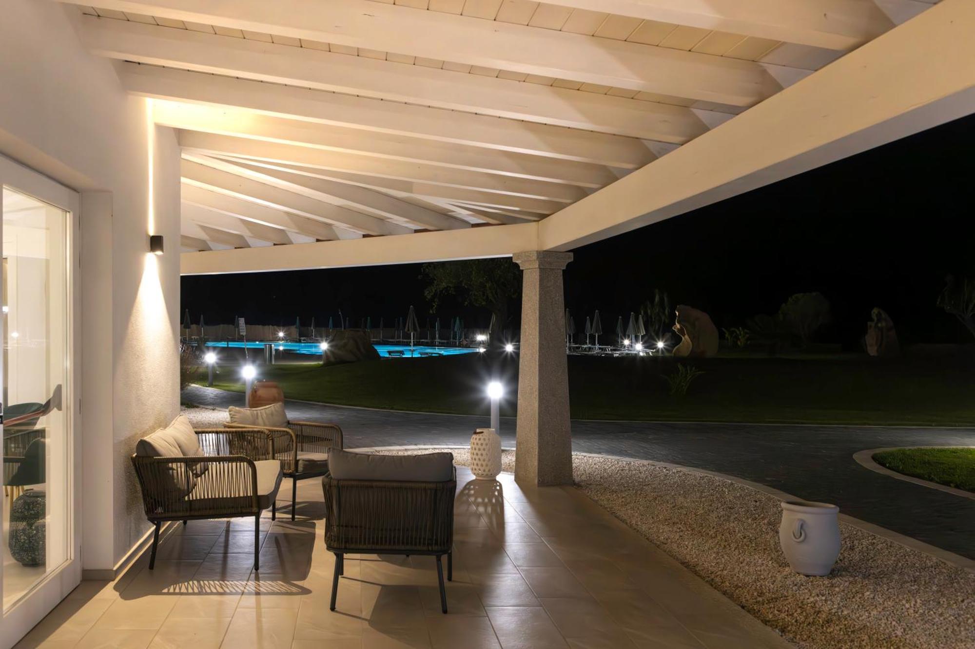 Hotel S'arena Beach La Caletta Buitenkant foto