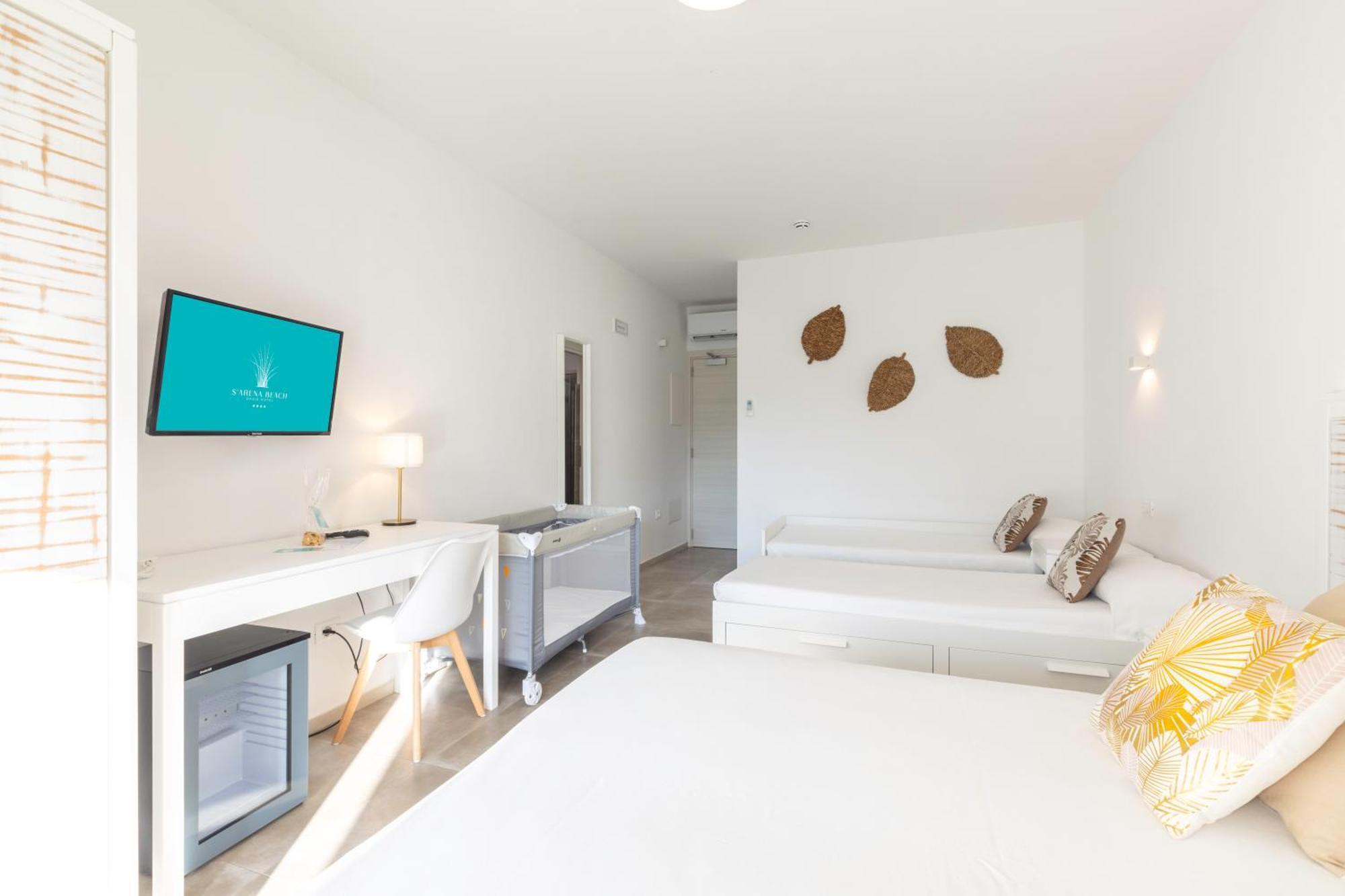 Hotel S'arena Beach La Caletta Buitenkant foto