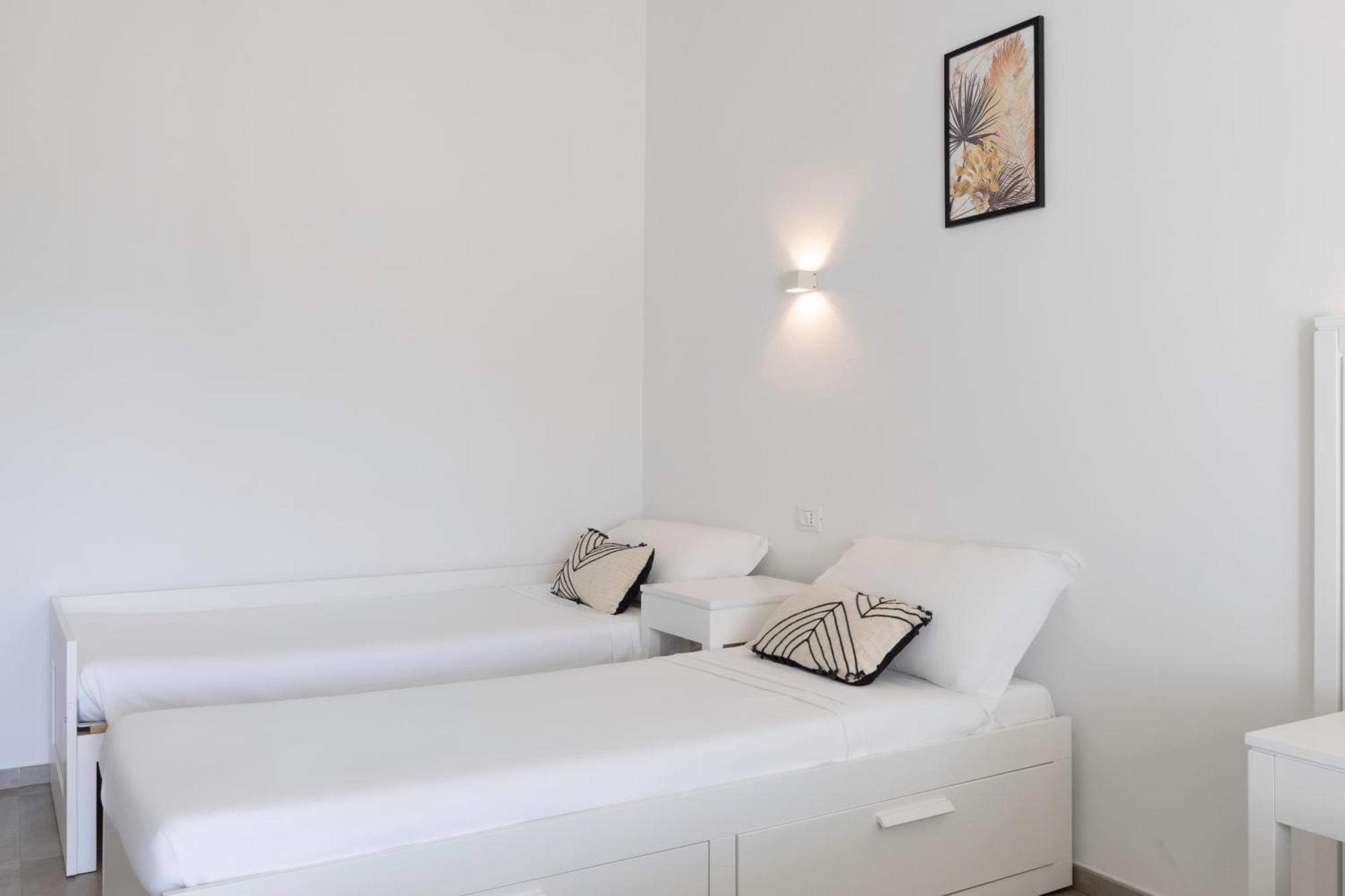 Hotel S'arena Beach La Caletta Buitenkant foto
